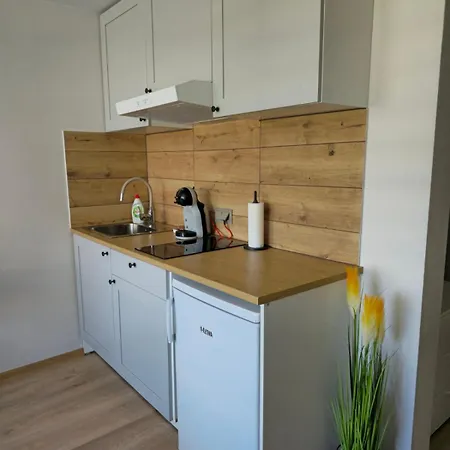 11 Apartment